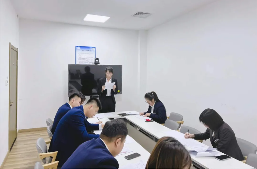 踔厉奋发 笃行不怠——公海彩船文化公司召开2021年度在职员工述职测评会议